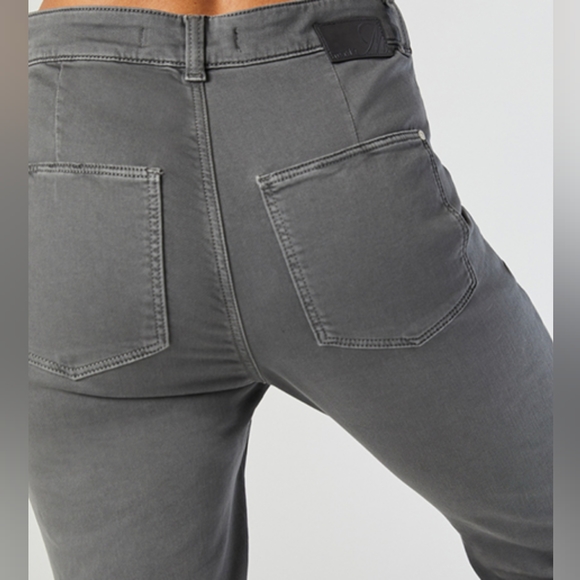 Mavi 'Anna' Denim Jogger Jeans  Dark Wash Blue Size 27 NWT - Picture 3 of 13